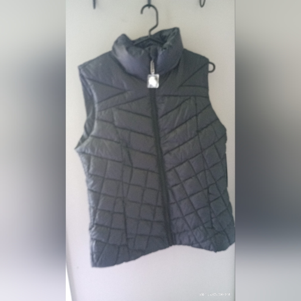 Big Chill Women's Dark Gray Quilted Vest
